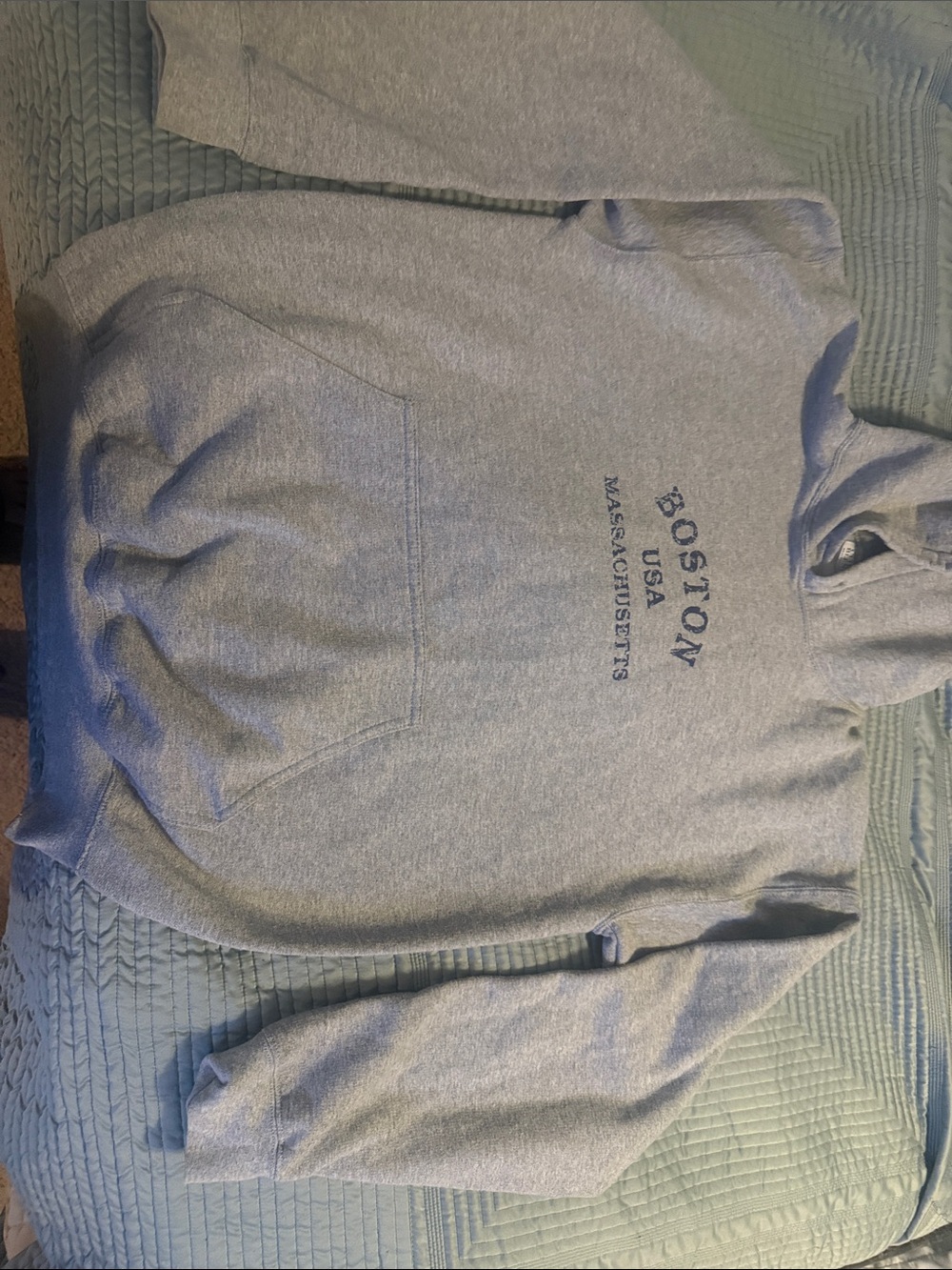 Boston women’s hoodie medium